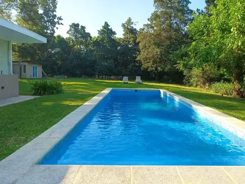 Casa 3 Ambientes en Venta en Luján Apto Crédito