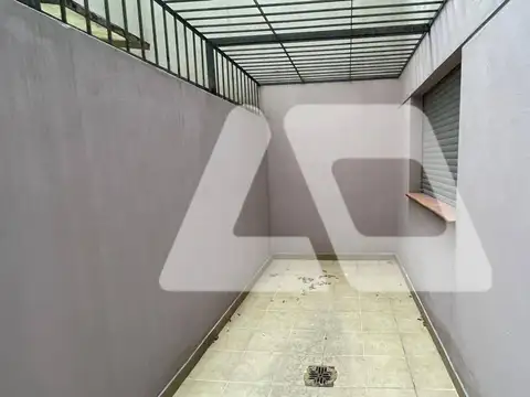 Departamento en Alquiler en Lanús, $ 850.000