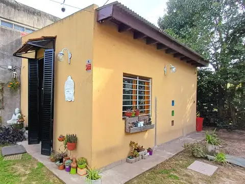 Depto Tipo Casa en Venta con 3 cocheras