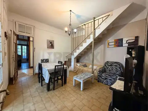Depto Tipo Casa en Venta de 5 dormitorios