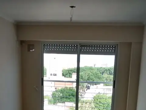 Alsina 1300, Piso 1
