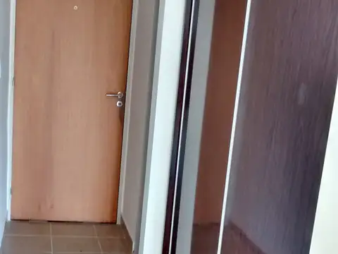 Departamento en Alquiler en Echesortu, $ 350.000