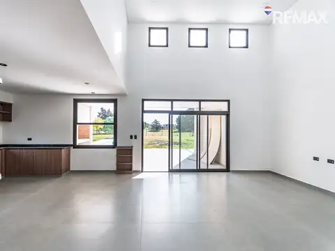 Casa en Venta al Oeste