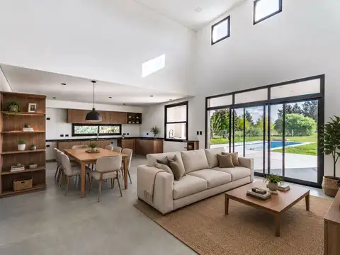 Venta Casa 5 amb a estrenar en Medal CC, Pilar
