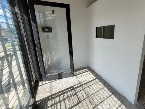 Local en Alquiler 40 años