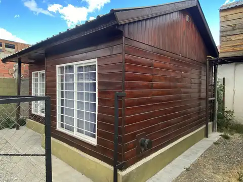 Puerto Argentino 100
