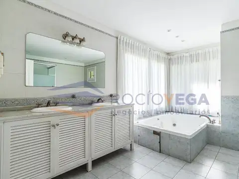 Casa en Venta al Noreste