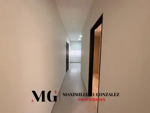 Departamento en Alquiler en Valentín Alsina, USD 380