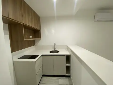 Avenida Luis María Campos 600, Piso 1