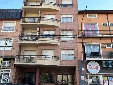 Semipiso 3 Ambientes en Venta | Muy Luminoso | Excelente Estado | Sáenz Peña