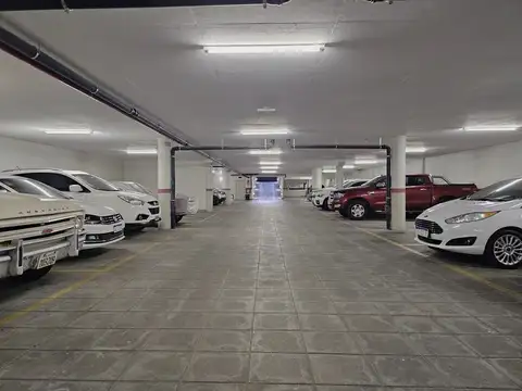 VENTA COCHERAS EN BLOCK 1100 M2 STA RITA ESTRENAR