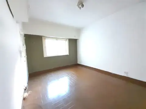 Departamento en Alquiler en Villa Ballester, $ 550.000