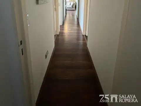 Departamento en Venta con 2 cocheras
