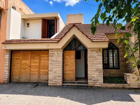 Casa en Quinta Sección