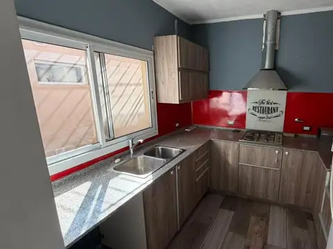 Se vende casa parcial// refaccionada (en PH) - VT