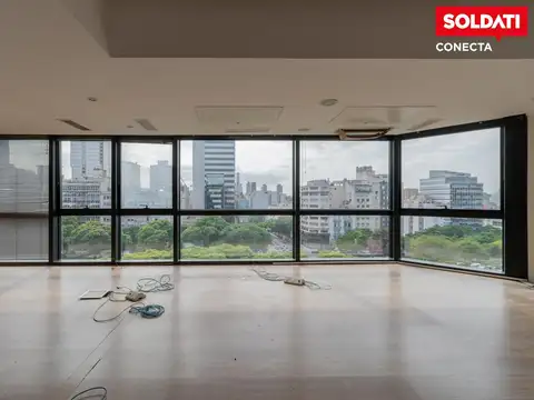 Piso de Oficinas En venta con Vista Abierta y Cocheras- Monserrat