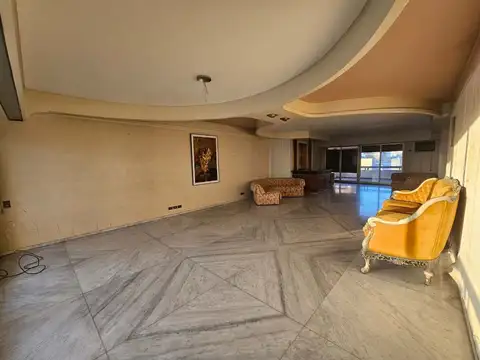 Departamento en Venta de 4 dormitorios
