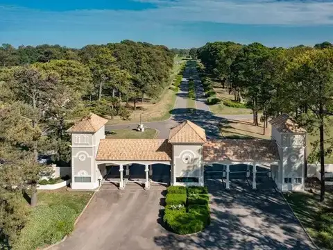 Pinares Club de Campo, Exaltación de la Cruz 100