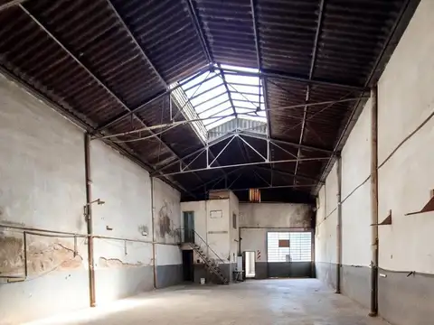 VENTA GALPÓN DIAGONAL 20 CIUDADELA
