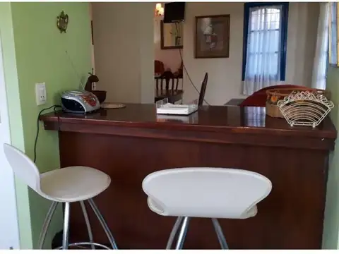 Casa 4 ambientes con 4 baños