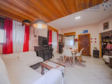 Casa en Venta en Villa Pueyrredon, USD 220.000