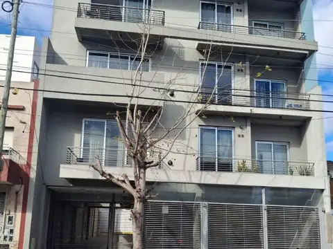 Departamento - Alquiler - Argentina, La Matanza - Mendoza 2626