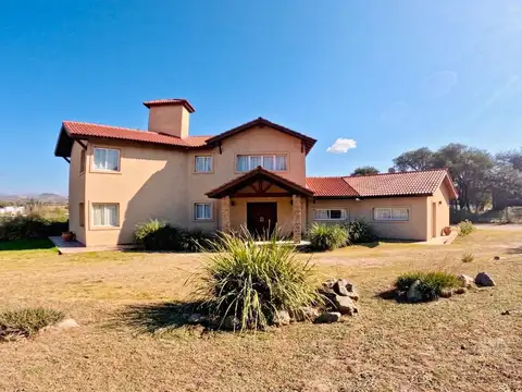 CASA A LA VENTA en Estación del Carmen, Malagueño