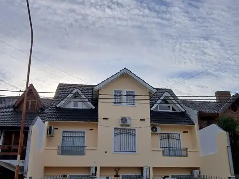 triplex 4 ambientes venta Ramos Mejia