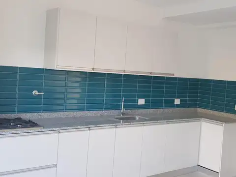 Departamento en Alquiler con 1 cocheras