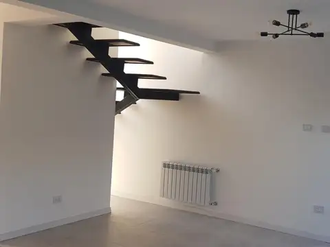 Departamento en Alquiler en Juana Koslay, $ 950.000