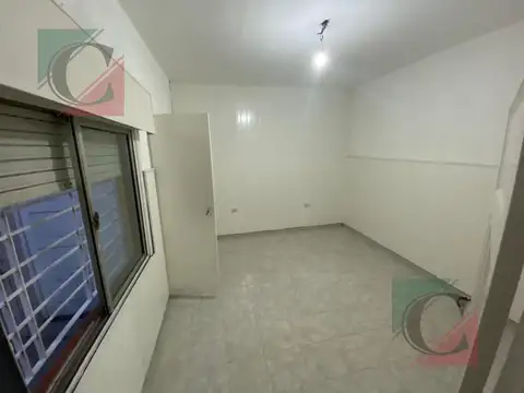 Depto Tipo Casa en Alquiler de 1 dormitorio