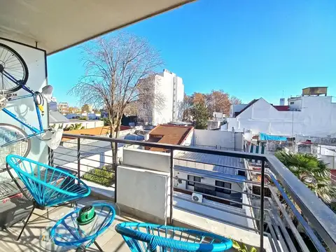 Venta Monoambiente con Balcon en Parque Avellaneda