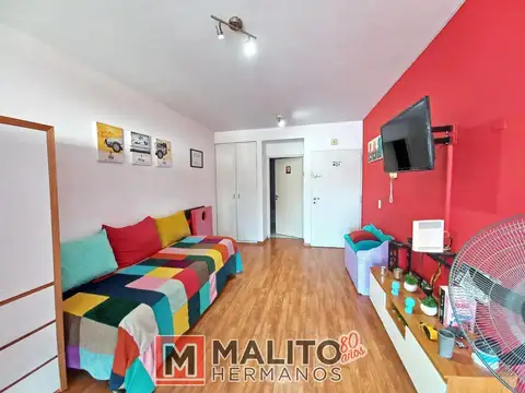 Av. Directorio 3833 , Piso 3