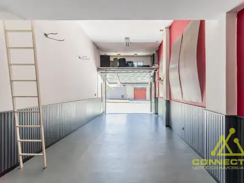 Depto Tipo Casa en Venta con 2 cocheras