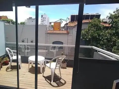 Depto Tipo Casa en Venta 8 años