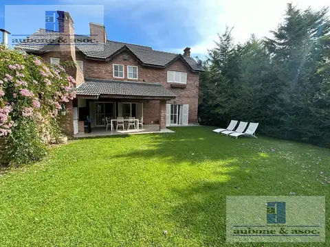 Casa en Venta de 4 dormitorios