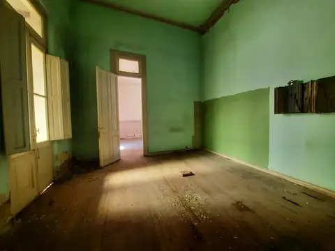 Casa 5 ambientes con 1 baño