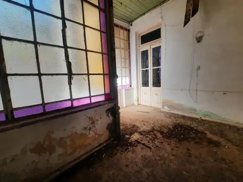 Casa 5 ambientes con 1 baño