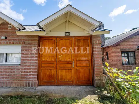 Casa en Venta con 1 cochera