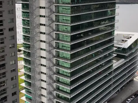 Oficina en Alquiler en Puerto Norte, USD 12.000