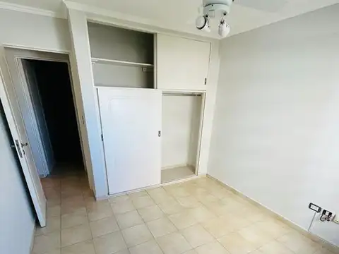 Departamento en Venta en Alberdi, USD 93.000