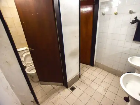 LOCAL COMERCIAL EN ALQUILER 769 M²  3 PLANTAS