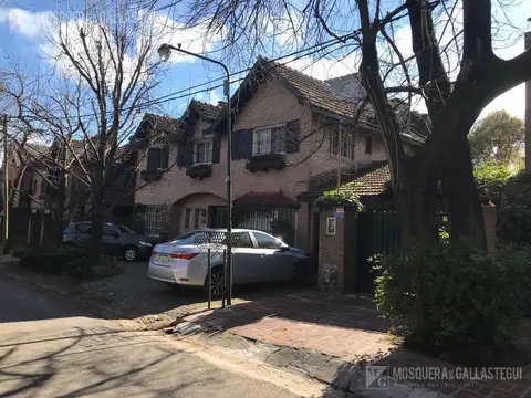 Casa en Alquiler de 4 dormitorios