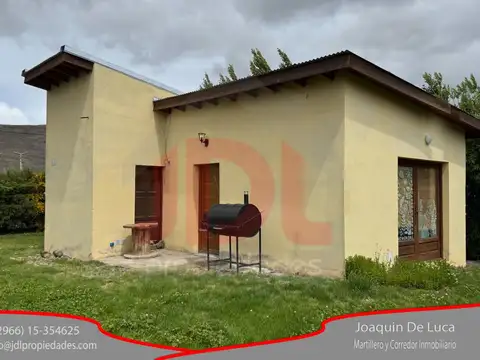 VIVIENDA EN B° VILLA PARQUE LOS GLACIARES