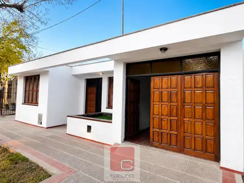 Casa en Barrio Ujembi