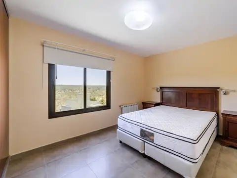 Oportunidad - Posta Carreta Club De Campo - 4 Dormitorios 4 Baños - 2 Lotes.-