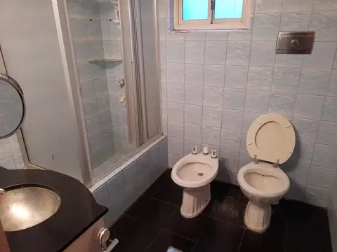 casa 4 ambientes venta Ramos Mejia