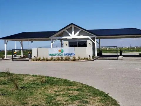Terreno - Venta - Argentina, Berazategui - Aut. Dr. Ricardo Balbín