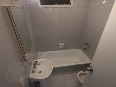 VENTA DPTO 3 AMBIENTES GRANDES VISTA ABIERTA FLORIDA y Av Córdoba enfrente Galería Pacifico!