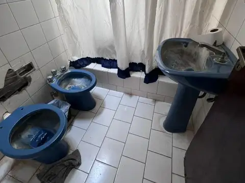 Casa en Venta con 5 cocheras